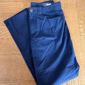 Vineyard vines “on the go” boy pants size 14